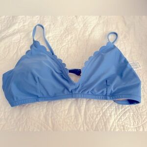 J.Crew Scalloped bikini top size large. Worn very little, like new